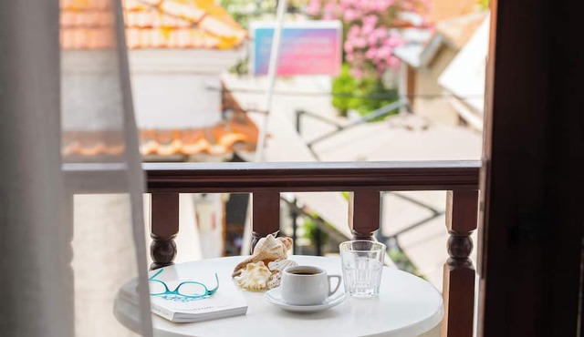 Athos Guest House Pansion
