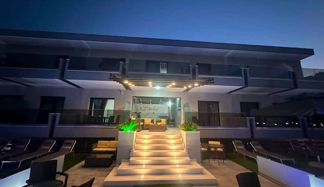 Best Paradise In Nikiti