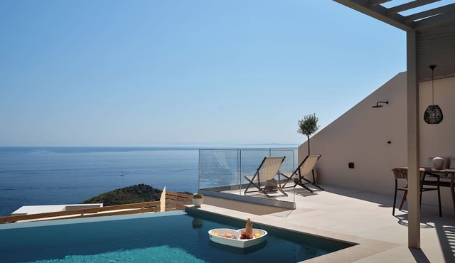 Yoma Cove Suites