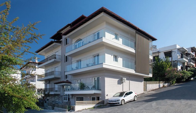 Olenia Luxury Apartments