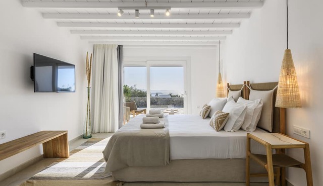 MYKONOS LAGOM