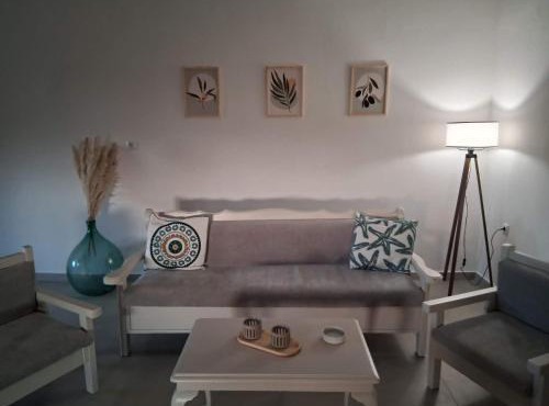 Theoni's Home