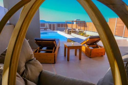 Blue Velvet Coast Luxury Villas
