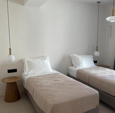 Merichas Luxurious Villa