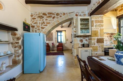 ERONDAS Cretan Country Villas