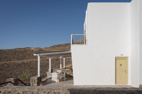 Off the beaten path! Maisonette & Pool