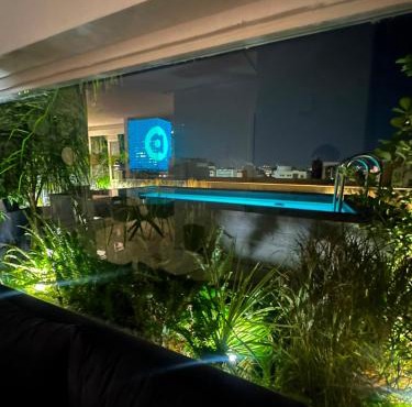 Elysian Hot Tub Suite Piraeus