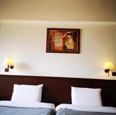 Olvios Hotel