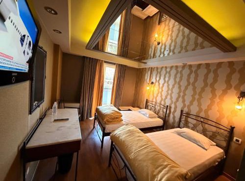 HOTEL PRIVE