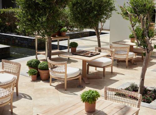Amirandes, A Resort to Live
